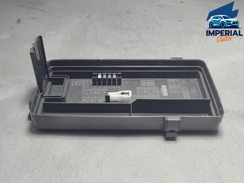 Used Honda Civic 2016 - 2021 Engine Fuse Box Relay Module Upper Cover Lid OEM