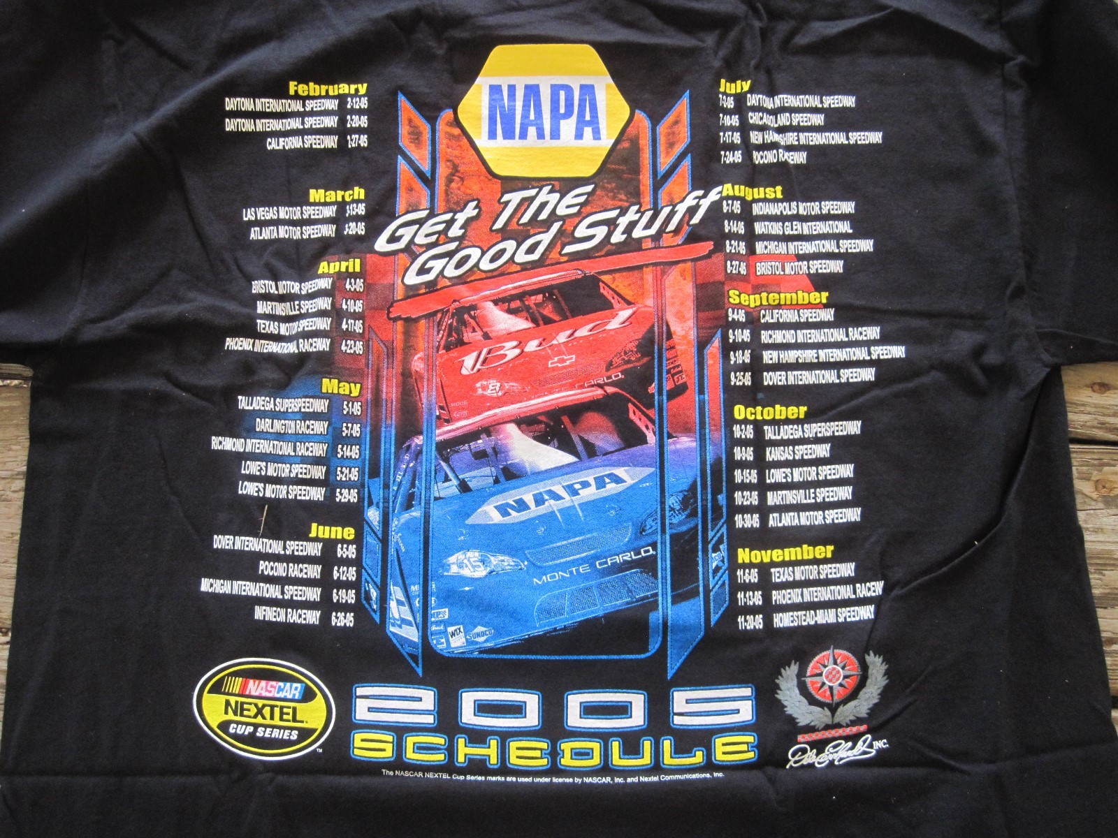 2005 NAPA Gildan Activewear (Nascar) XL Never Worn T-Shirt,Black with Logos