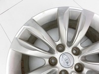 Kia Sorento XM 09-12 1 x Felge Aluminiumfelge 17 Zoll 5X114.3 Kia Sorento XM 09-12 19.05.2010 52910-2P185 gebraucht Vorschau 4