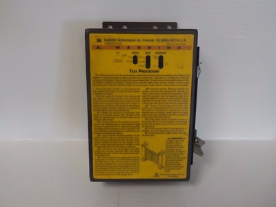 STI LCC-FB-AC1-U USED SAFETY LIGHT CURTAIN CONTROLLER LCCFBAC1U