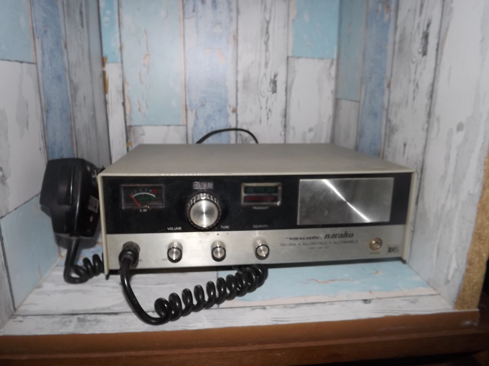 REALISTIC NAVAHO CB RADIO TRC-30A GOOD CONDITION VALUE PRICED $70 SHIPPED