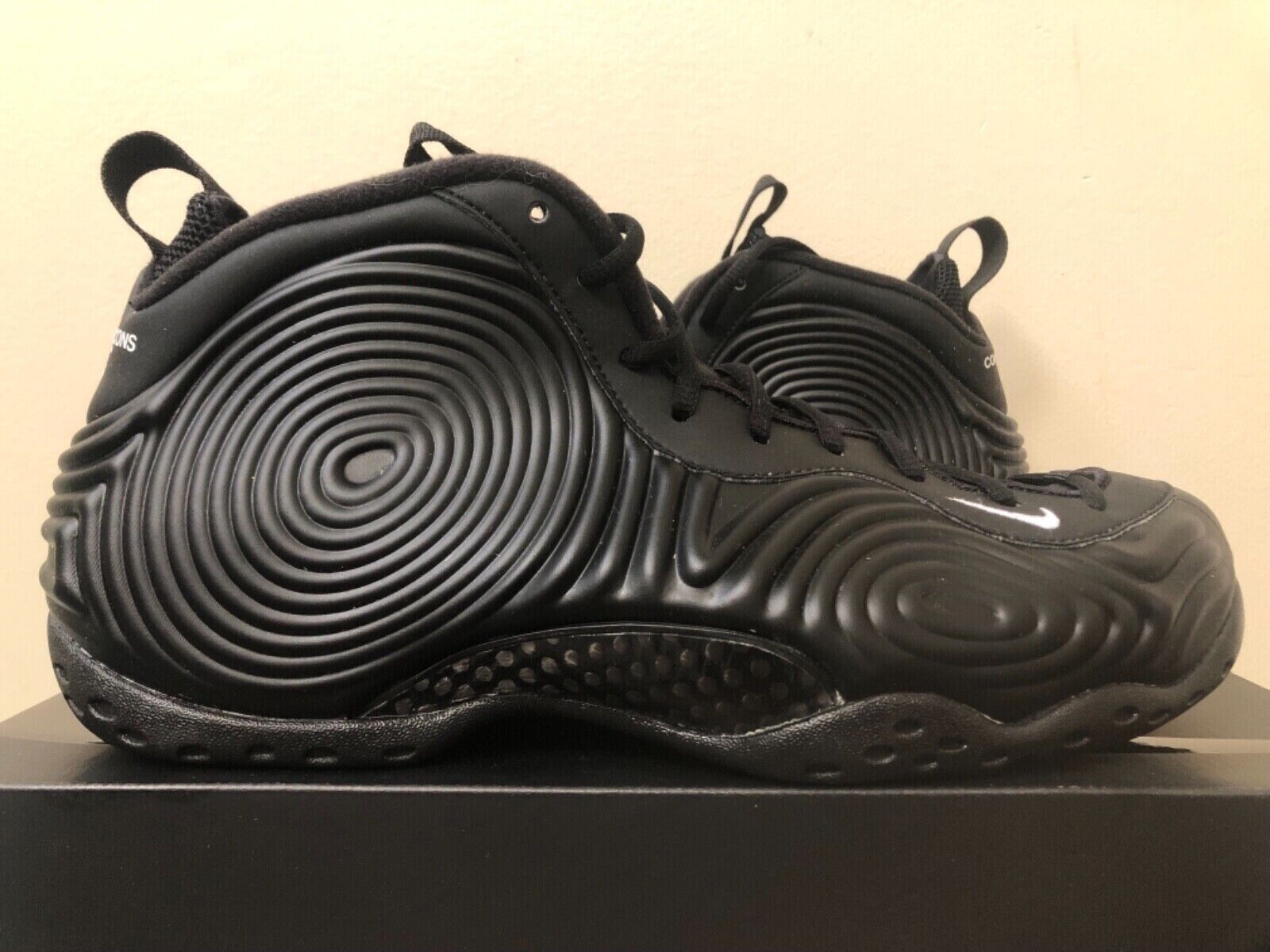 Nike Air Foamposite One x Comme des Garcons CDG Black DJ7952 Nike Air Foamposite One x Comme des Garcons CDG Black DJ7952
