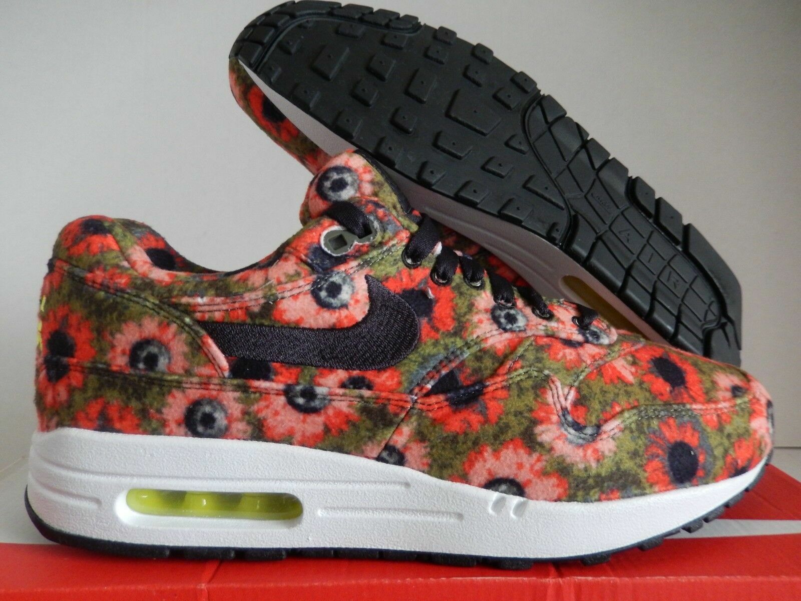 solar daisy air max 1