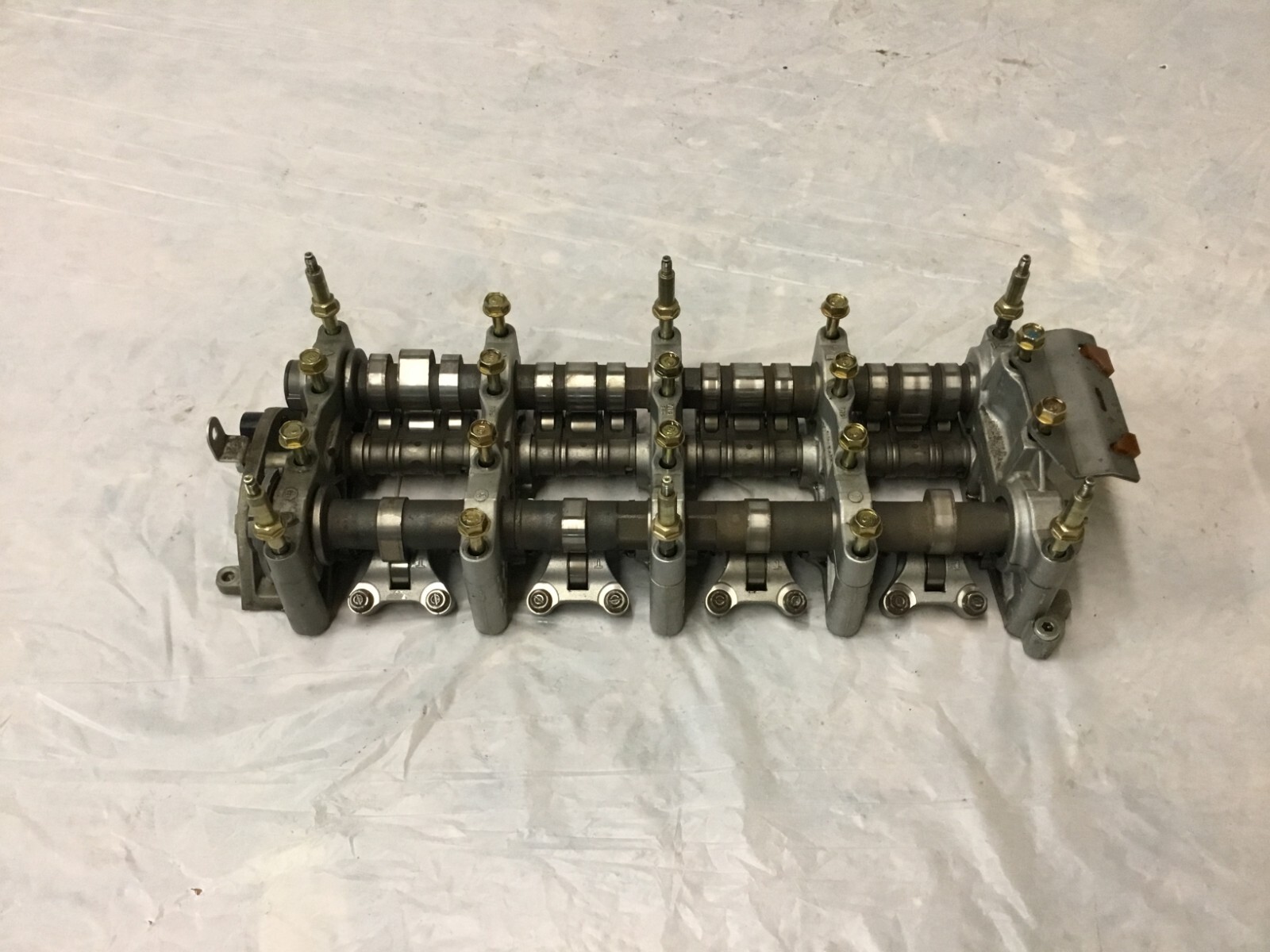 ROCKER SHAFT/CAM ASSY HONDA 150 HP OUTBOARD 14110-ZY6-000