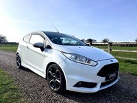 2017 Ford Fiesta 1.6 EcoBoost ST-3 3dr HATCHBACK Petrol Manual