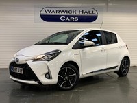 2017 Toyota Yaris 1.5 VVT-h Design E-CVT Euro 6 (s/s) 5dr HATCHBACK Petrol/Elect