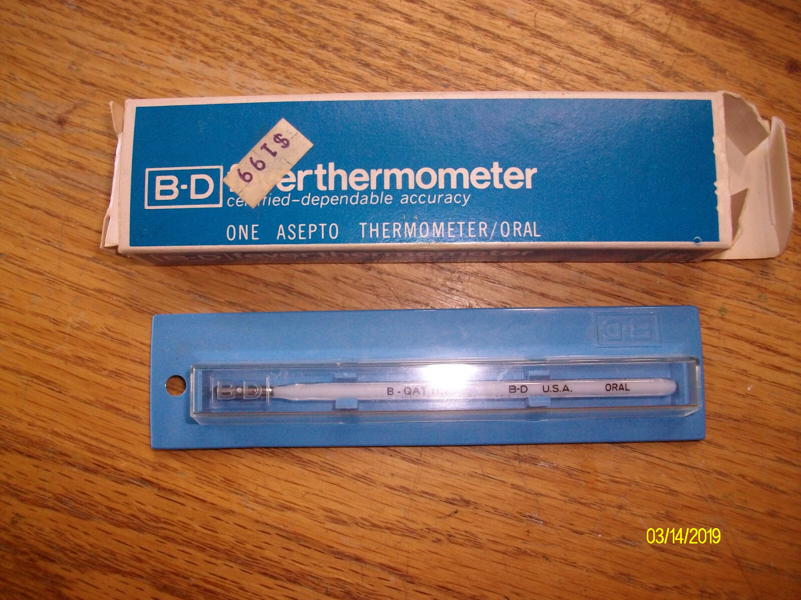 Vintage Oral B-D Fever Thermometer-One Asepto Thermometer