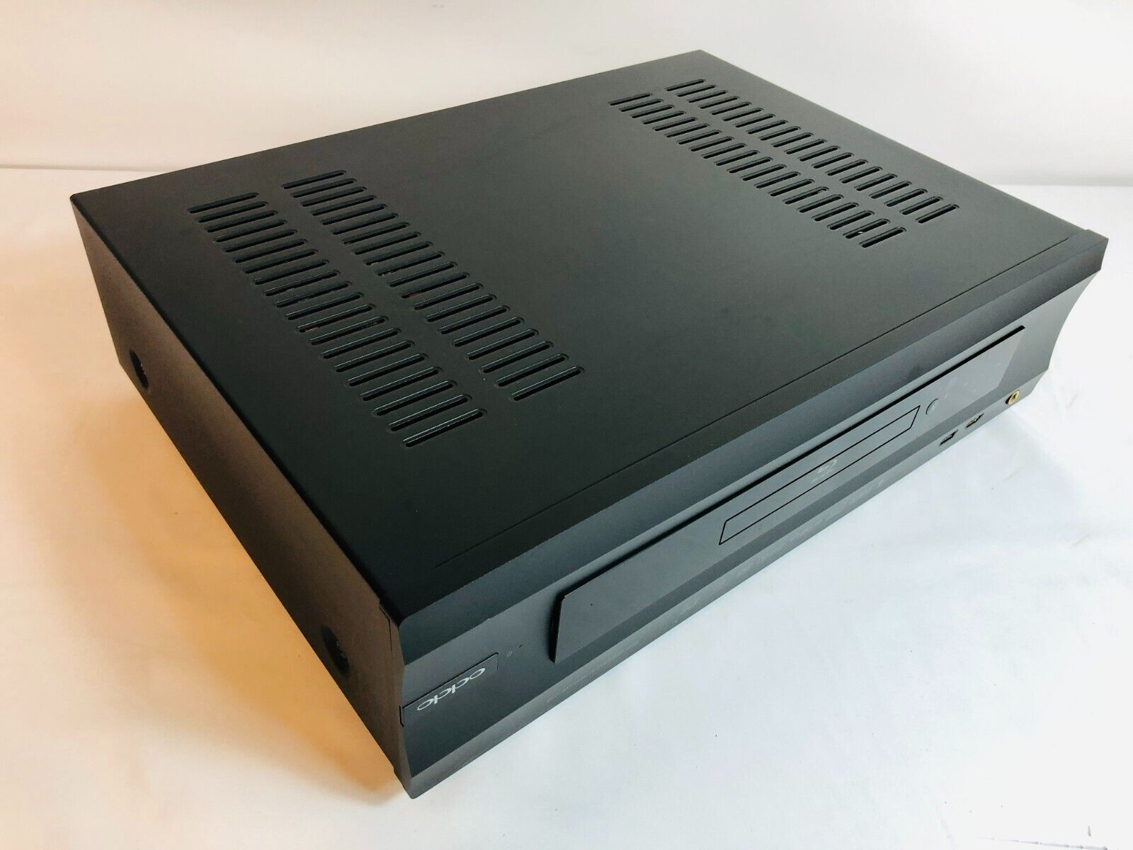 Oppo BDP-105D JP Multi Format Disc Blu Ray Player w/ Remote Oppo BDP-105D JP Multi Format Disc Blu Ray Player w/ Remote
