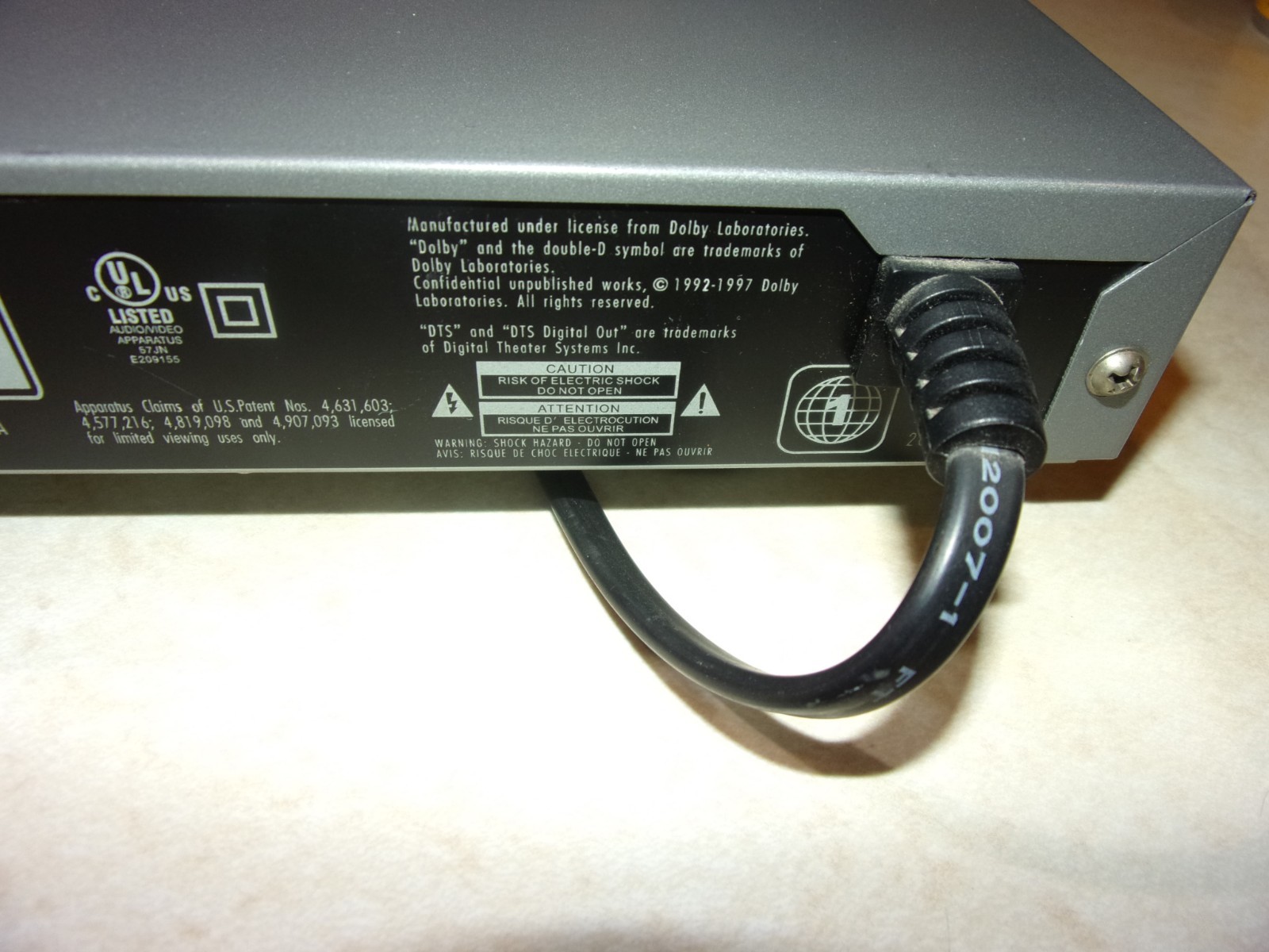 HARMAN KARDON DVD 22 Progressive Scan DVD Player W/Remote NOT WORKING FOR PARTS