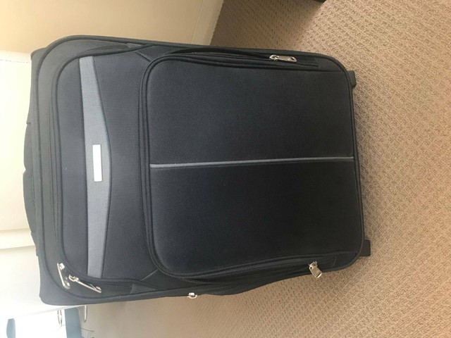 luggage storage lanza