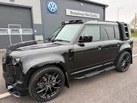 Land Rover Defender 110 X DYNAMIC SE HARD TOP COMMERCIAL WITH WIDE ARCH, JUMP SE
