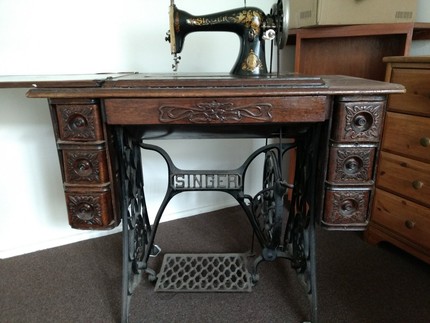 singer treadle sewing machine | Antiques, Art & Collectables | Gumtree
