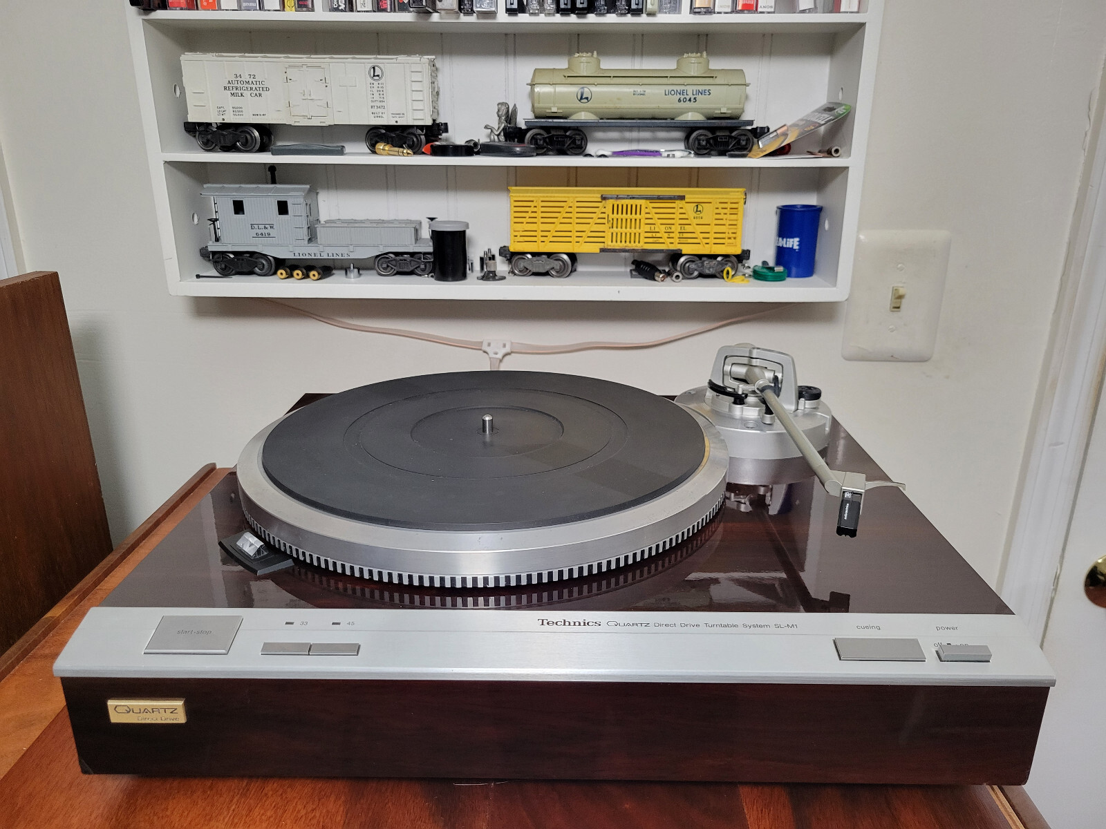 テクニクス 短く Technics quartzDD Player SL-1300改 テクニクス 短く Technics quartzDD Player SL-1300改