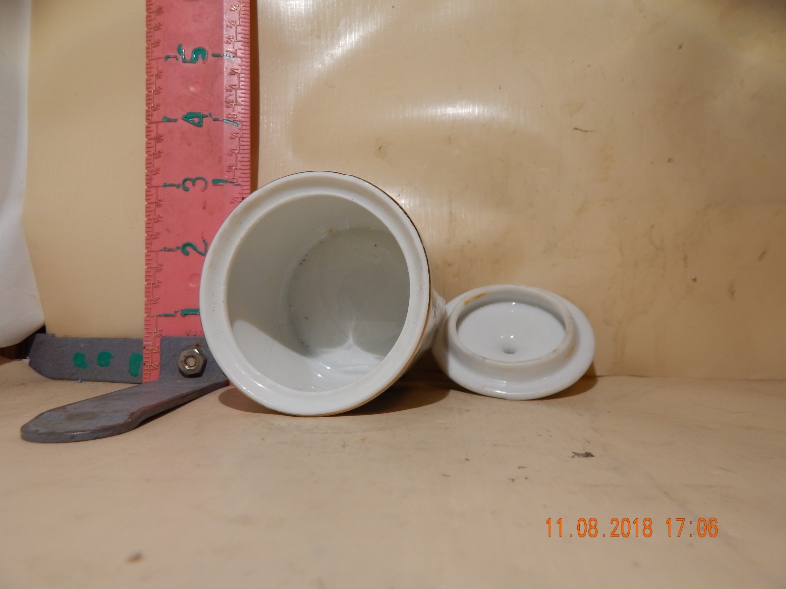 ROBERT MAYOKOK ART ON SUGAR BOWL - BLANKET TOSS ALASKANS