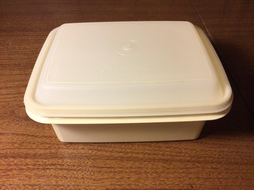 VTG Tupperware Freeze N Save Ice Cream Keeper 1254 Almond