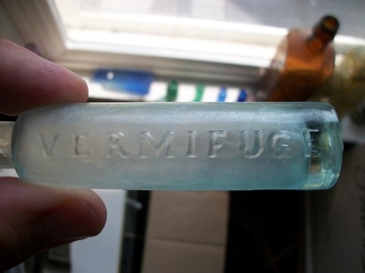 CROOKED STANDING OPEN EARLY 1850S  WINER'S CANADIAN VERMIFUGE CRUDE & NICE