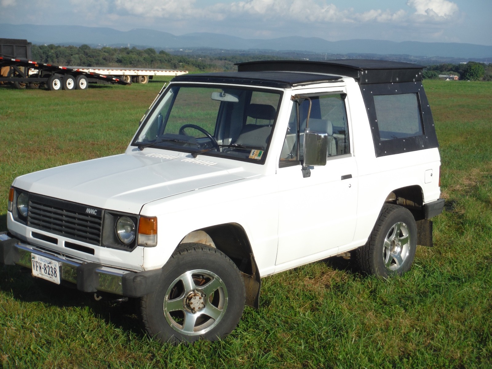 1980 Mitsubishi Pajero Turbo 3 door 1987 Mitsubishi Pajero Turbo NTX Convertible