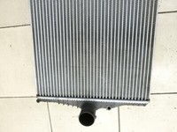 Volvo XC90 I 275 02-06 D5 2,4 120KW Ladeluftkühler Kühler Volvo XC90 I 275 02-06 19.05.2004 T82389A gebraucht Vorschau 7