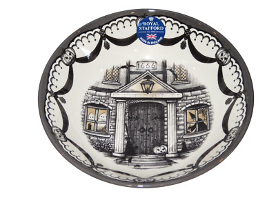 Royal Stafford Halloween 1666 HAUNTED HOUSE Porcelain Cereal Soup Bowl - NEW