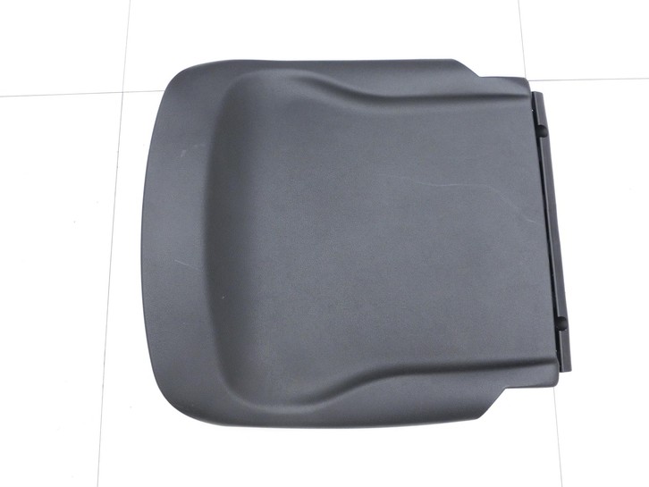 Mercedes W176 A180 15-18 Blende Innen Auflage Applikation Rechts Vorne Mercedes W176 A180 15-18 19.10.2016 gebraucht Vorschau 2