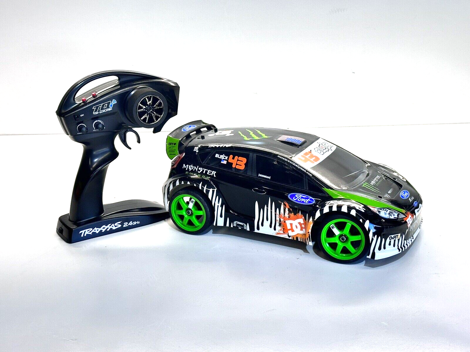 【未使用品】traxxas ken block gymkhana fiesta Traxxas Ken Block 43 1/16 Gymkhana Fiesta Rally Brushless