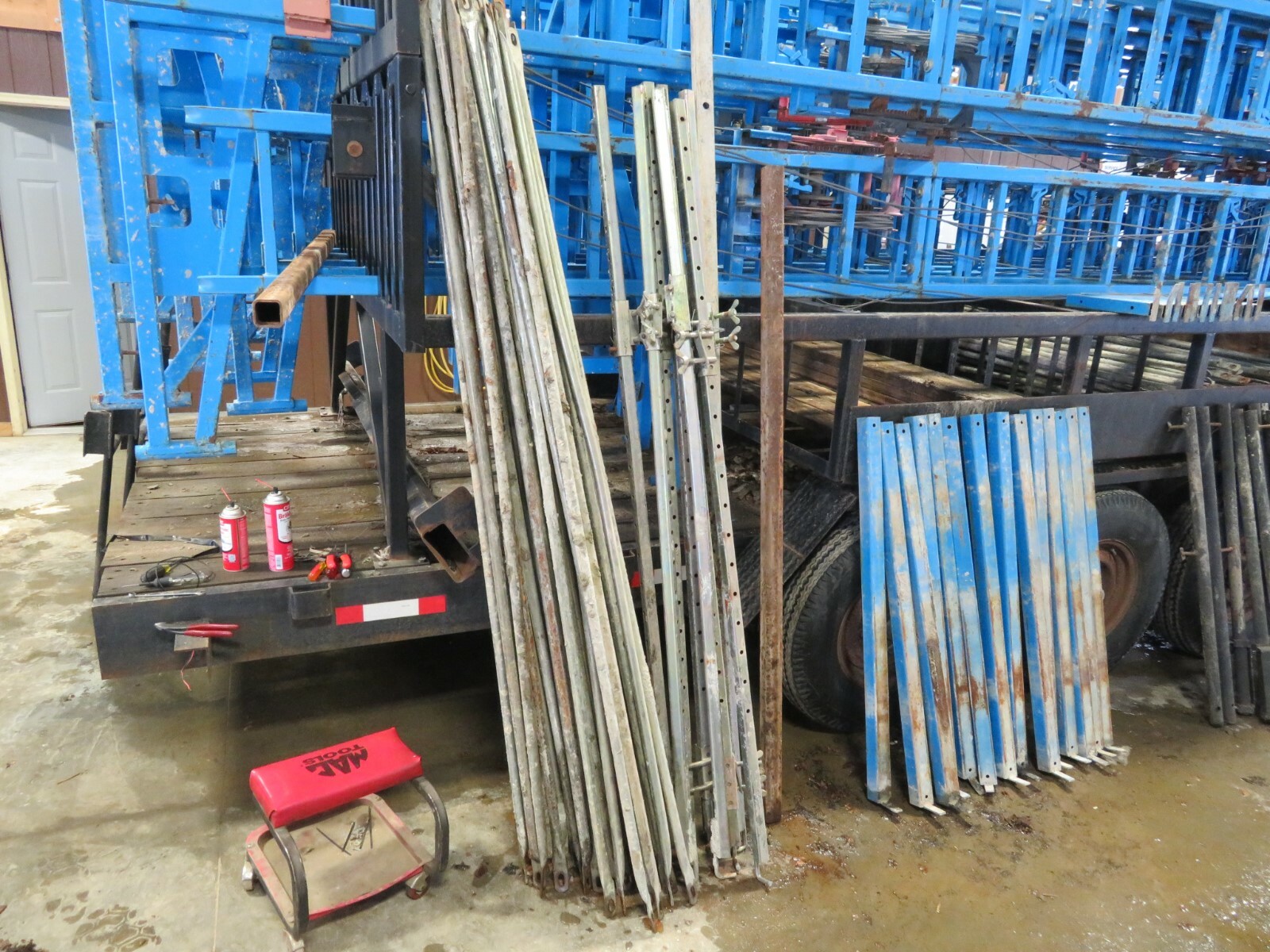 Non-stop heavy duty crank up scaffolding trailer brick layer 100'L x 35'T Iowa