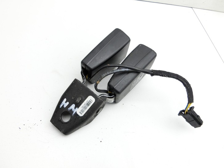 VW Beetle 5C 11-16 Coupe Gurtschloss Mitte Hinten VW Beetle 5C 11-16 12.02.2015 N98926001 5C5857739B 5C5857739BQVZ... Vorschau 4