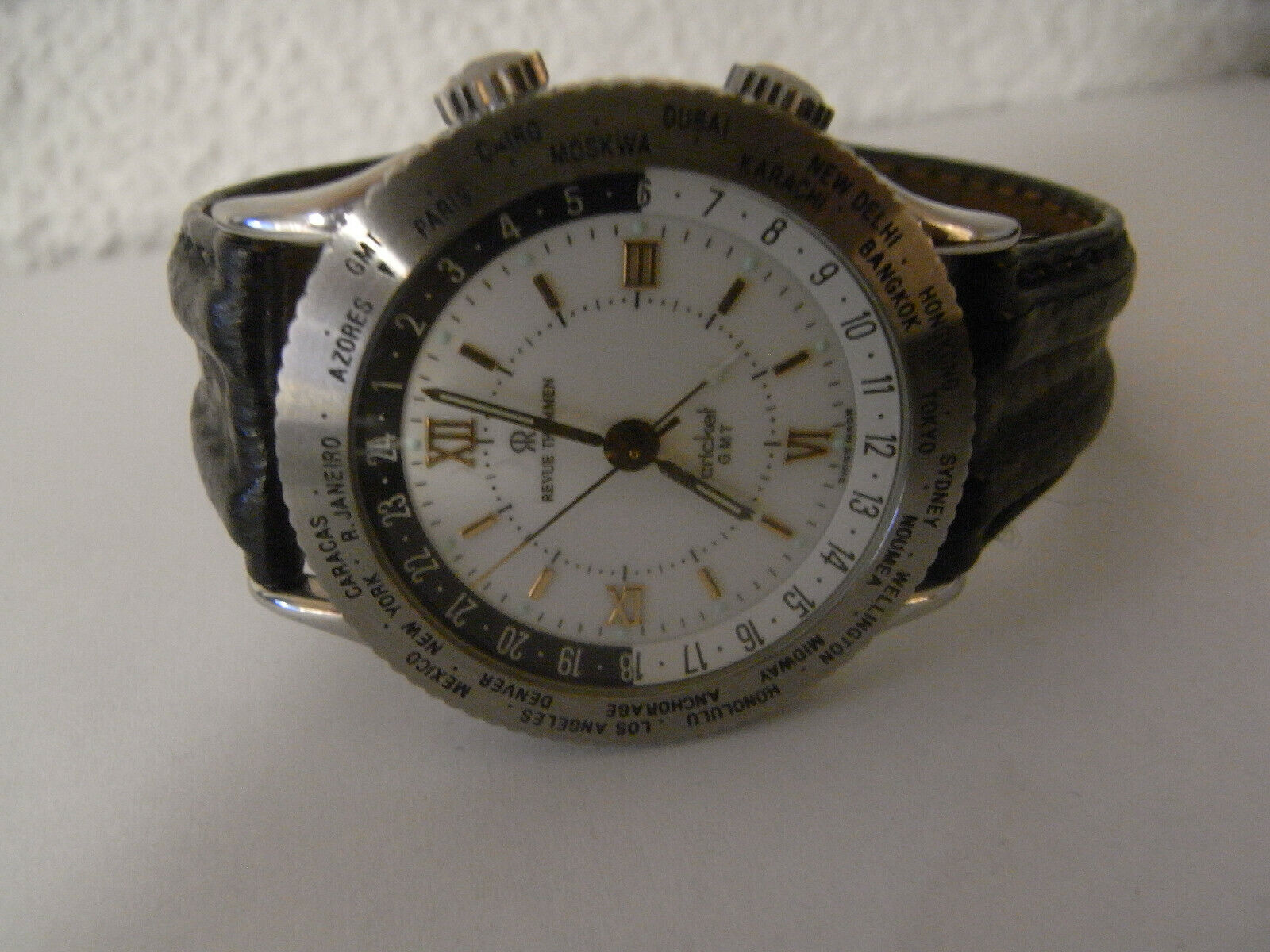  Limited Edition - Revue Thommen Cricket GMT 