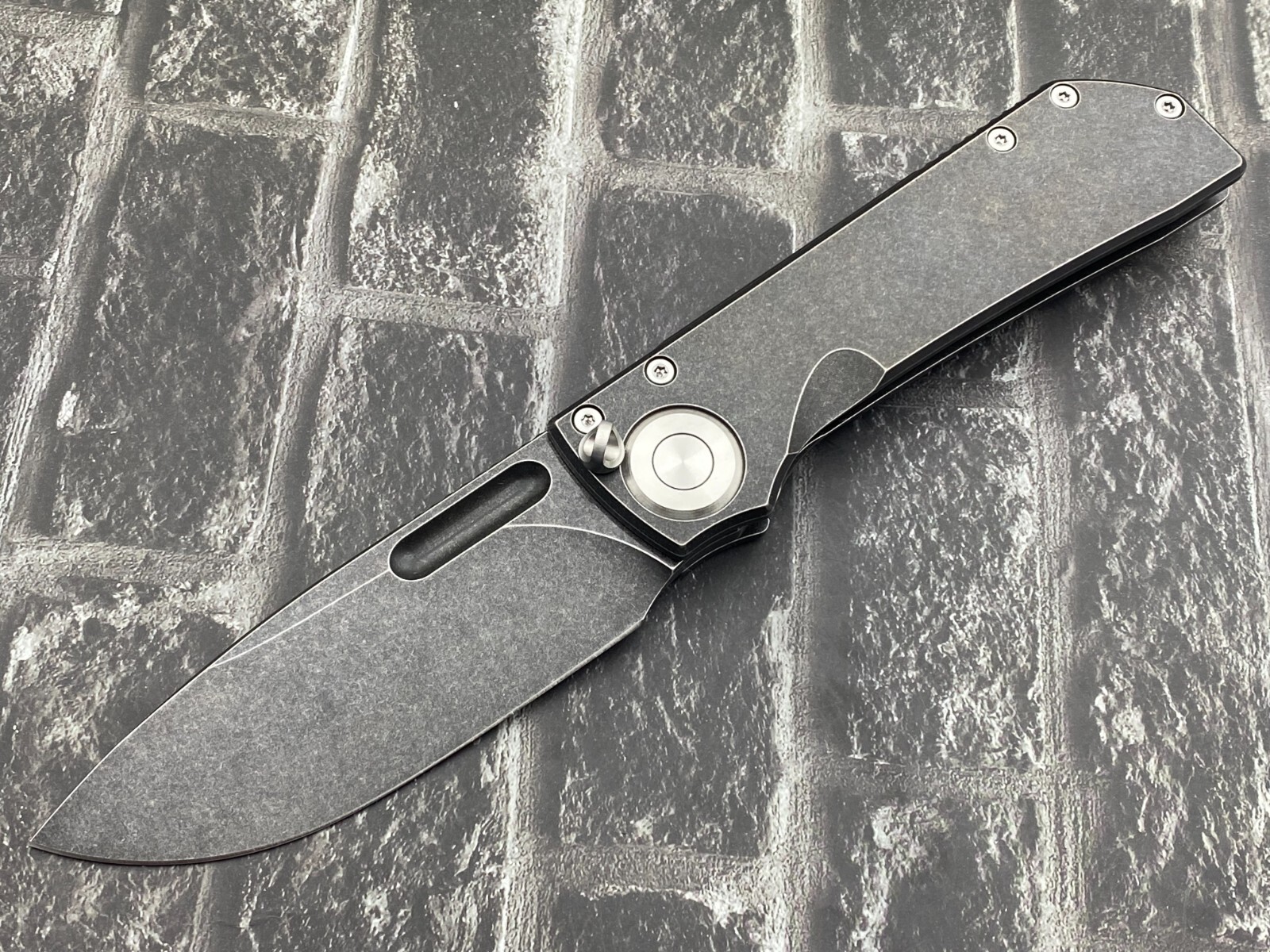 Twosun TS346-Black Folding Knife With D2 Blade TC4 Titanium Handle