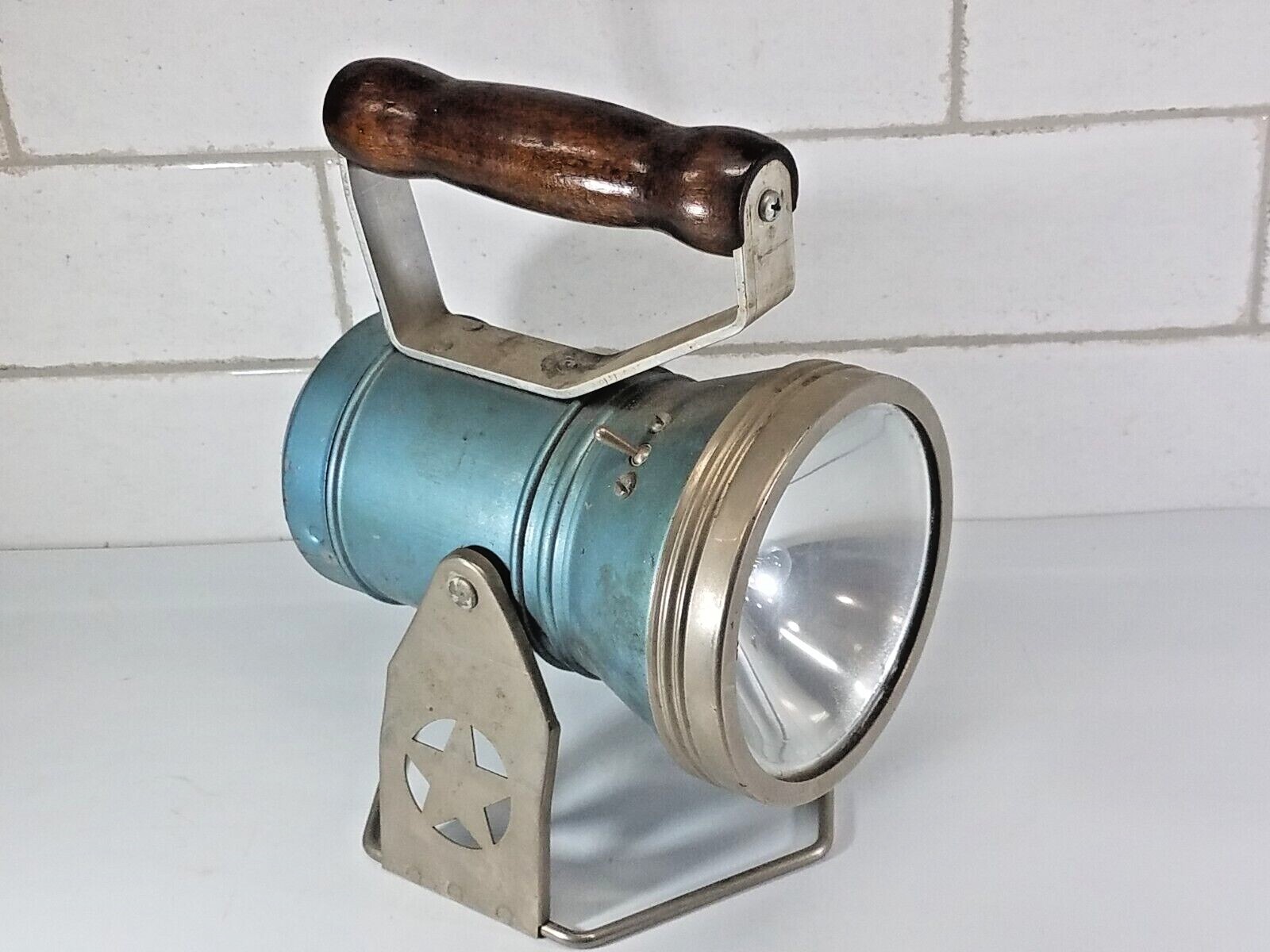 Vintage Amtrak Star Headlight & Lantern Co. Railroad Spot Vintage Amtrak Star Headlight & Lantern Co. Railroad Spot