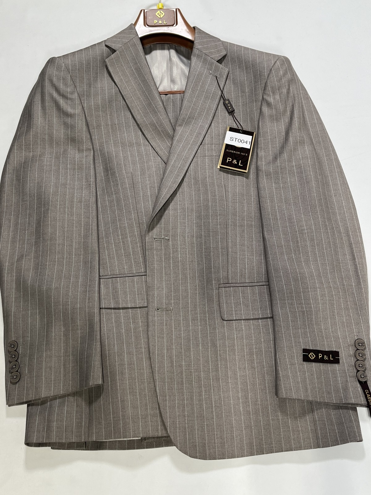 Mens P and L Tan Stripe Two Button Classic Fit Suit 36S 30W NEW