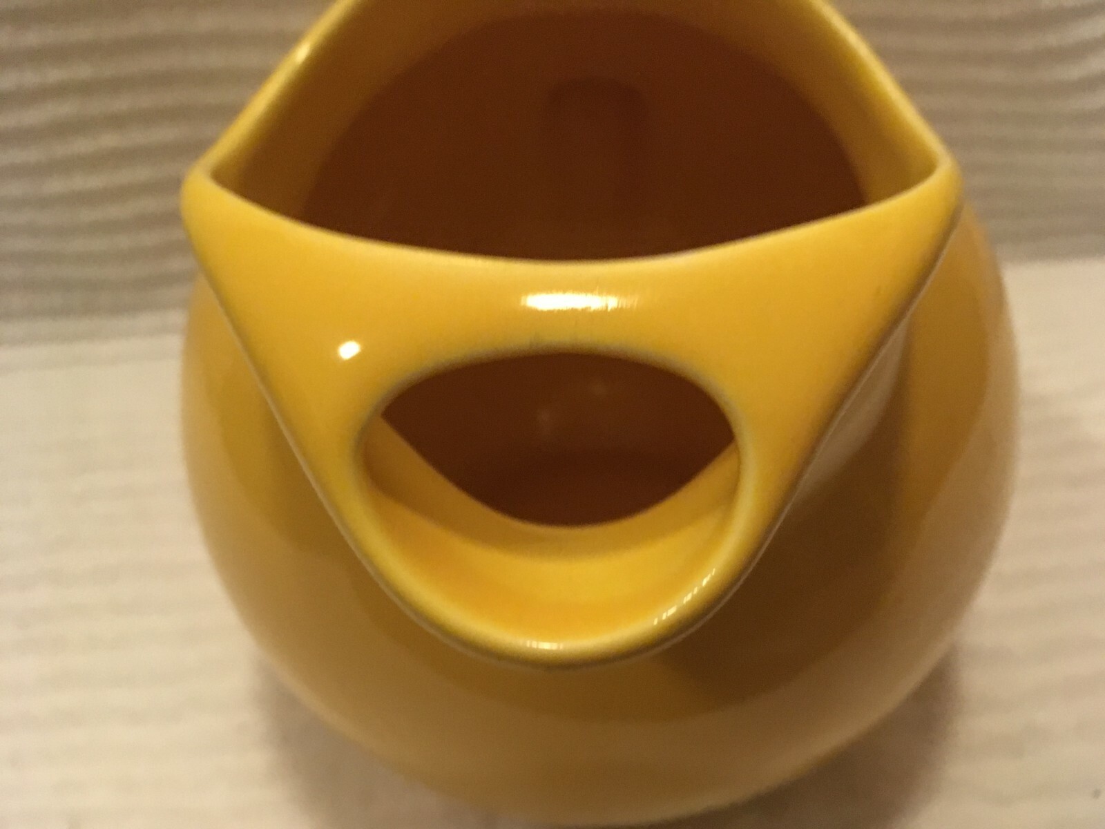 Harlequin Fiesta Homer Laughlin original large ball jug pitcher Ice Yellow 80 oz