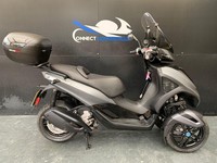 PIAGGIO MP3 300 YOURBAN LT LOW MILEAGE HPI CLEAR 