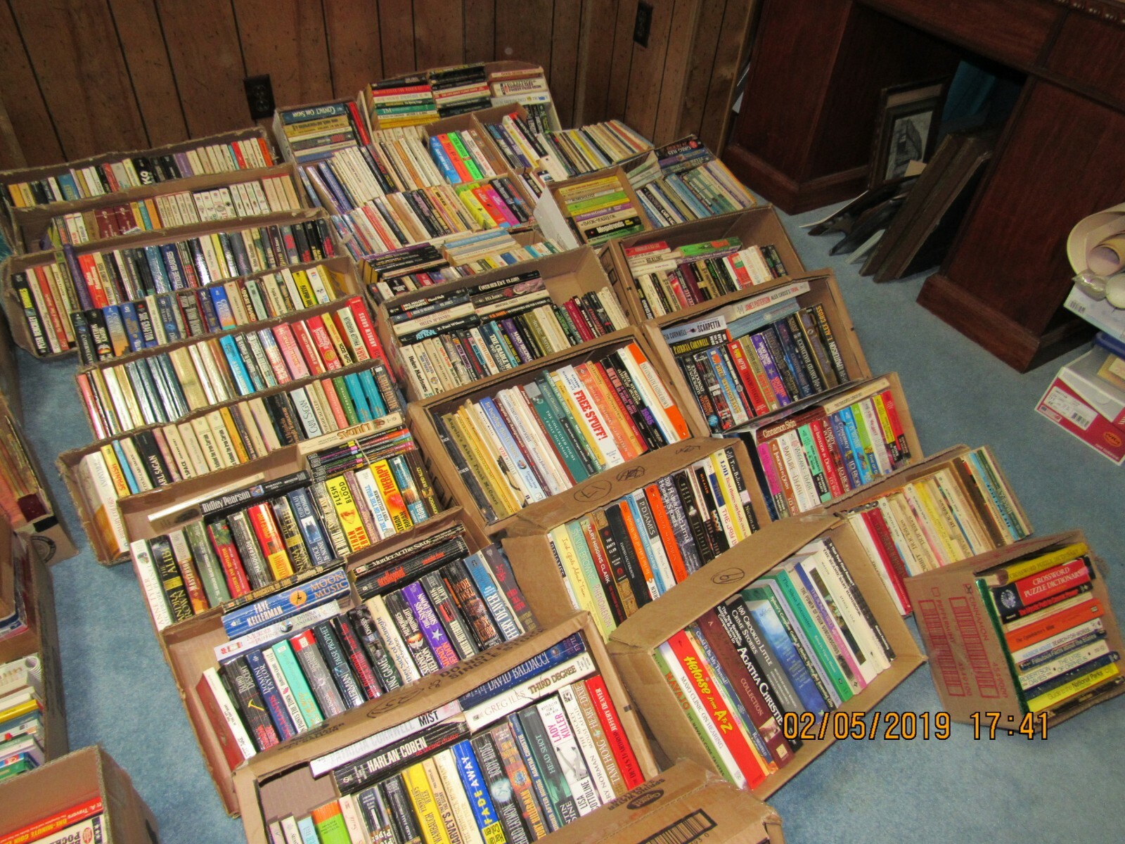 Ever want your own book shop?  *** 1000+ BOOKS ***   Various.