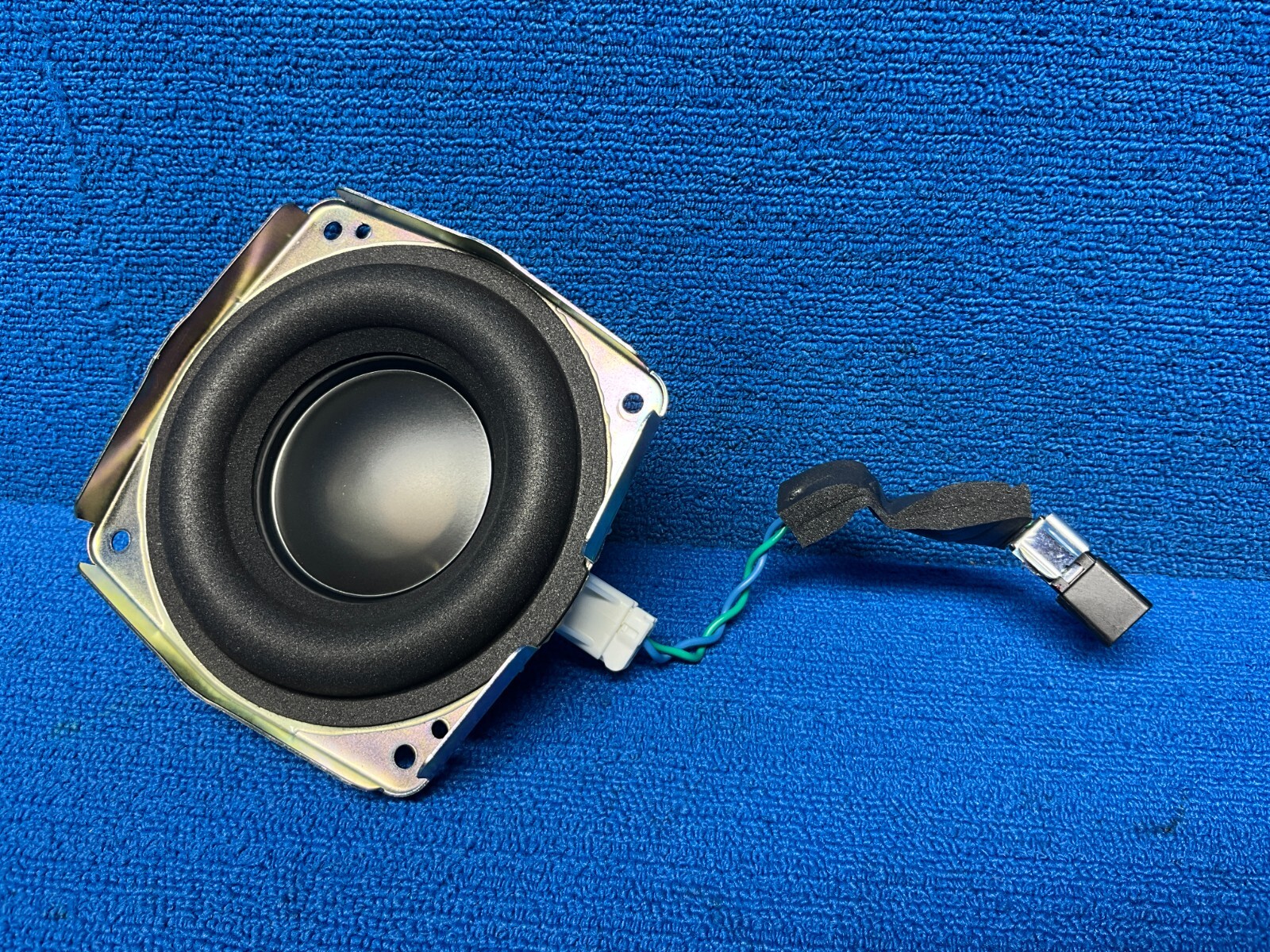 オーディオ bose BOSE PLS-1310の仕様 ボーズ