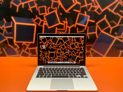 Apple MacBook Pro 13'' i5 Retina 256GB SSD 8GB RAM 2.4Ghz - 3 Year Warranty