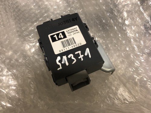 iPhone - maruyama4812 2009-2012 Toyota Matrix network gateway module 89111-12010