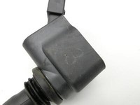 VW Polo V 6R 14-17 TSI 1,2 66KW Zündspule Zyl.3 VW Polo V 6R 14-17 25.04.2017 04E905110K 77300010 gebraucht Vorschau 4