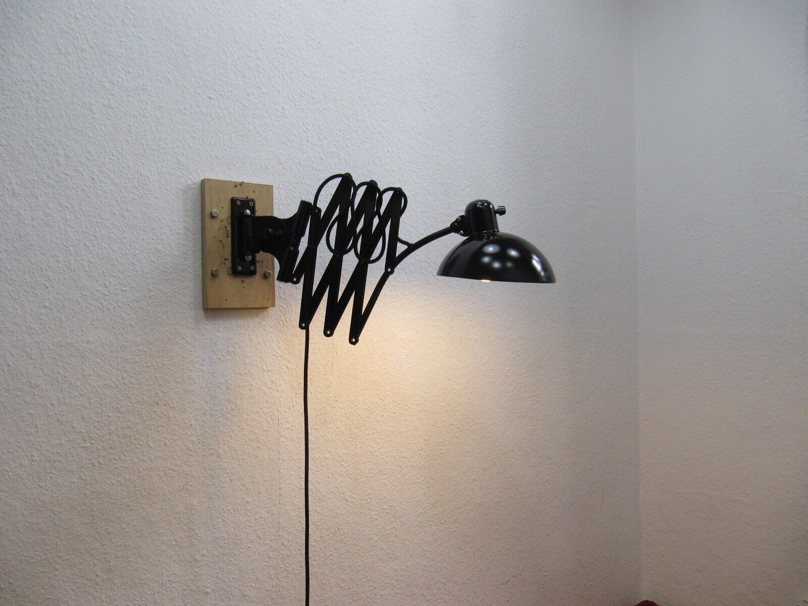Original Kaiser Idell SCHERENLAMPE Modell 6614-S Christian Original Kaiser Idell SCHERENLAMPE Modell 6614-S Christian