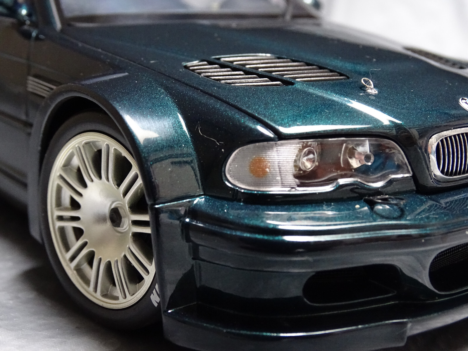 Vintage BMW M3 E46 GTR 2001 Minichamps 1/18 Emerald Green Vintage BMW M3 E46 GTR 2001 Minichamps 1/18 Emerald Green