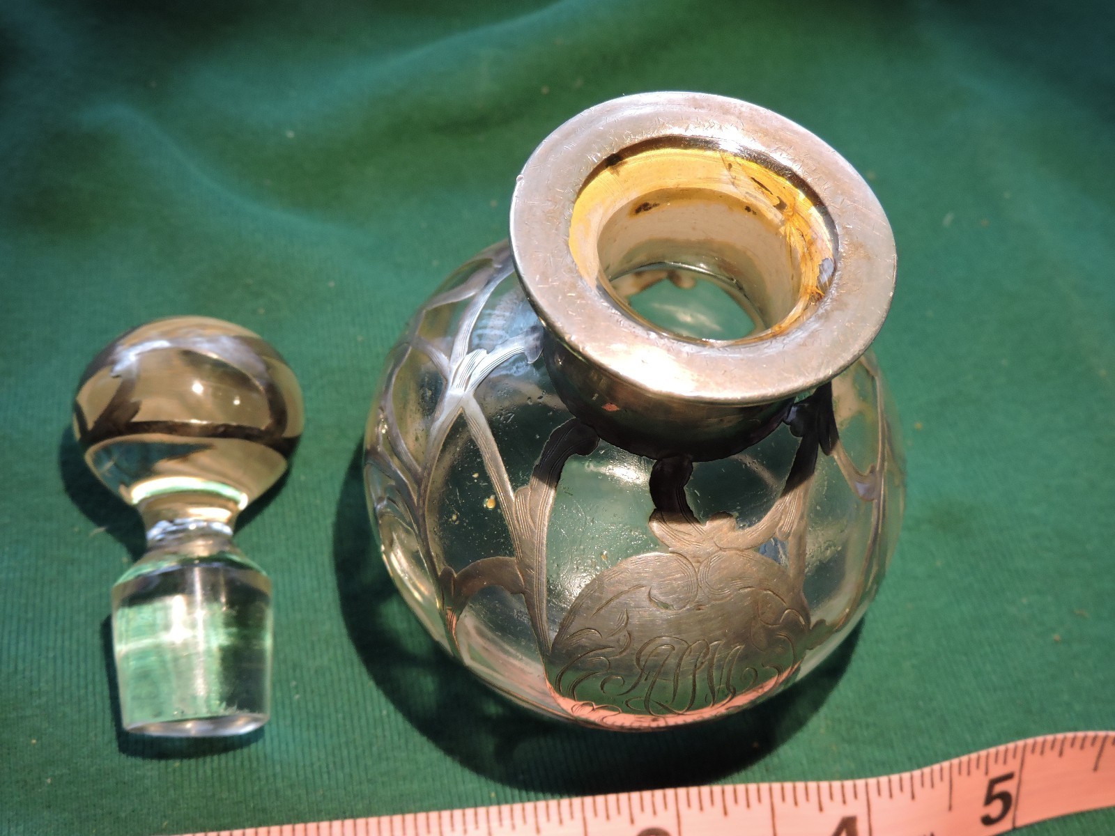 ANTIQUE ART NOUVEAU STERLING SILVER SCROLL  FILIGREE GLASS PERFUME BOTTLE ALVIN