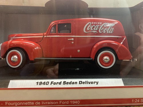 Coca-Cola 1/24 RCトレーラー Mercedes-Benz ラジコン コカ・コーラ デザイン トレーラー 1/24 メルセデス