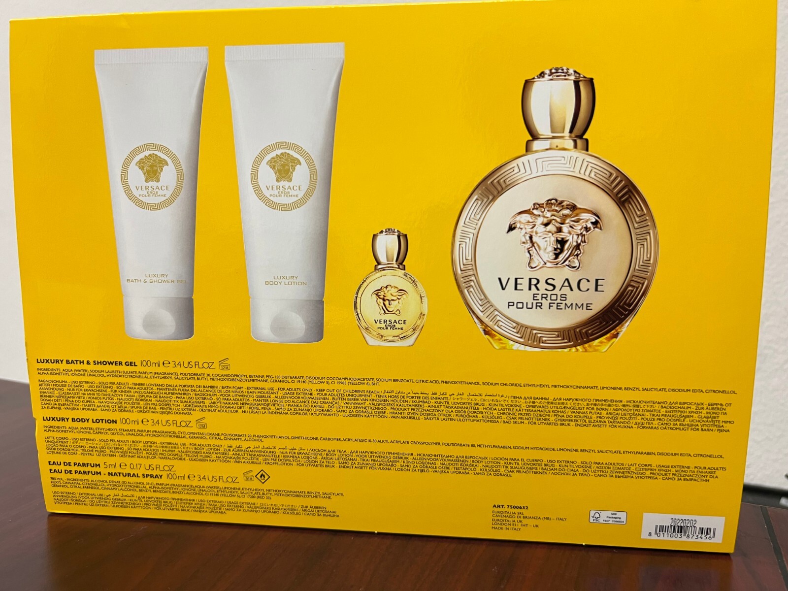 VERSACE Eros Eau de Toilette セット　ポシェット付き Versace Eros Eau de Toilette 3-Piece Gift Set | Dillard's