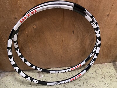 New WTB Stryker All Mountain Race 26in Black 32h Rims . Enduro / Freeride