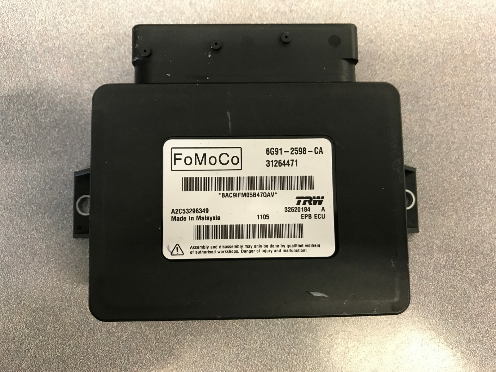 10-12 Volvo XC70 Rear Parking Brake module 31445647 31264471