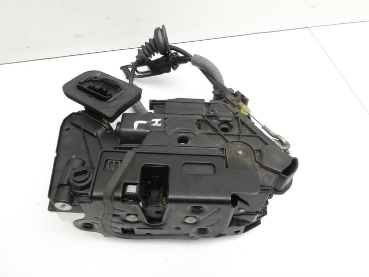 VW Golf VII 7 Variant 13-17 Kombi Türschloss m. ZV Stellmotor Links Hinten VW Golf VII 7 Variant 13-17 09.05.2016... Vorschau 2