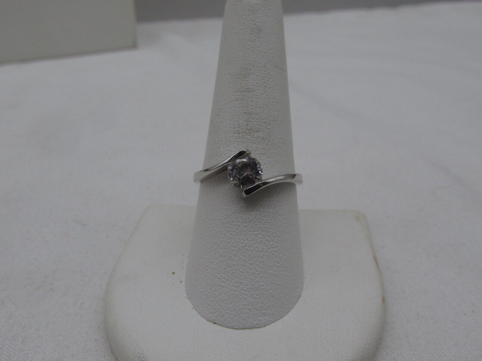 Vintage Sterling Silver Ring Sz 8.25 Marked 925 #676 | eBay Vintage Sterling Silver Ring Sz 8.25 Marked 925 #676 | eBay