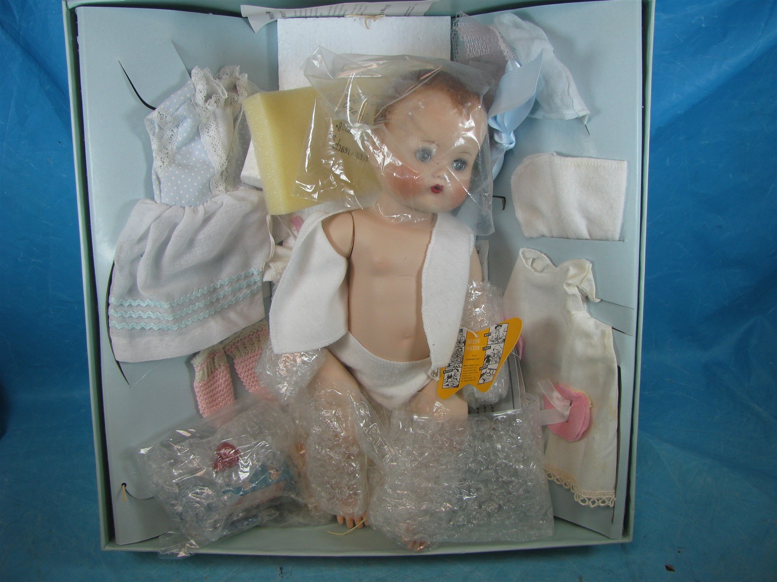 Betsy Wetsy (1999, Danbury Mint) Porcelain Doll w/ Box - Broken Leg - New