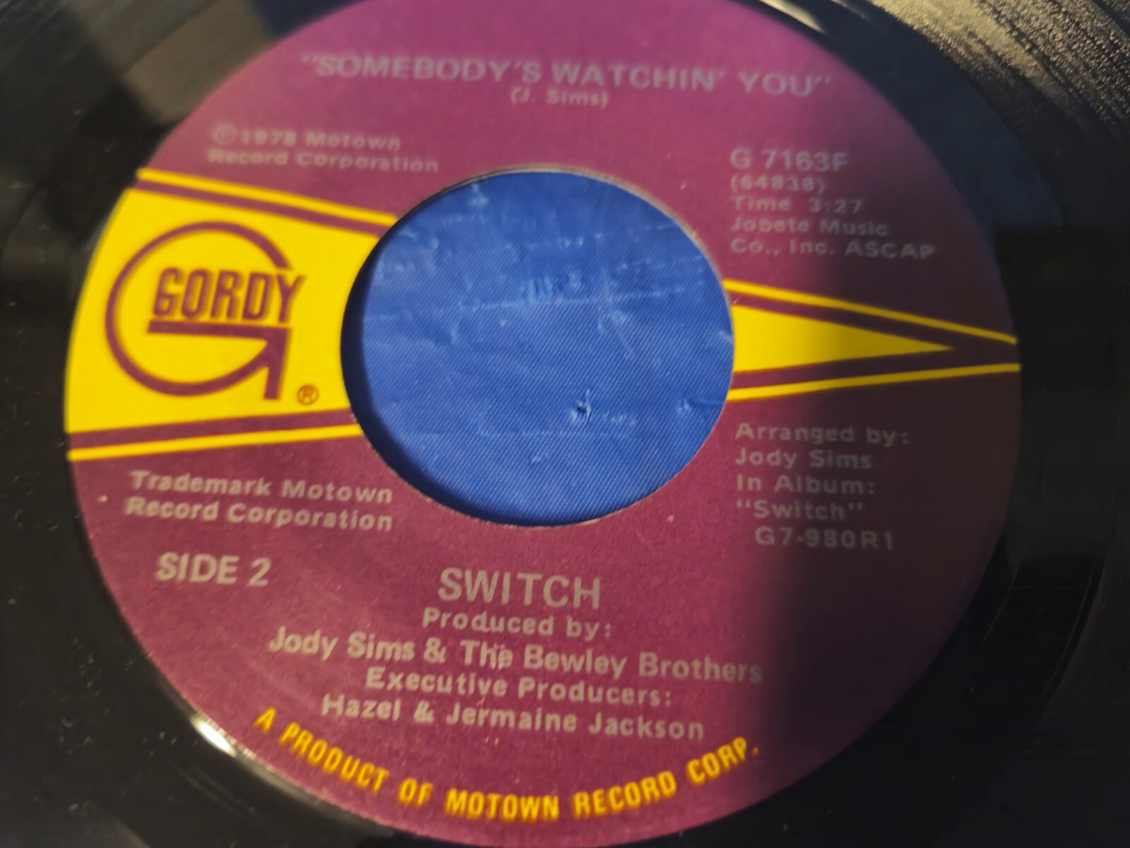 Switch – I Wanna Be Closer / Somebody's Watchin' You - 7