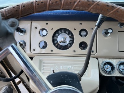 image 12 of interior
